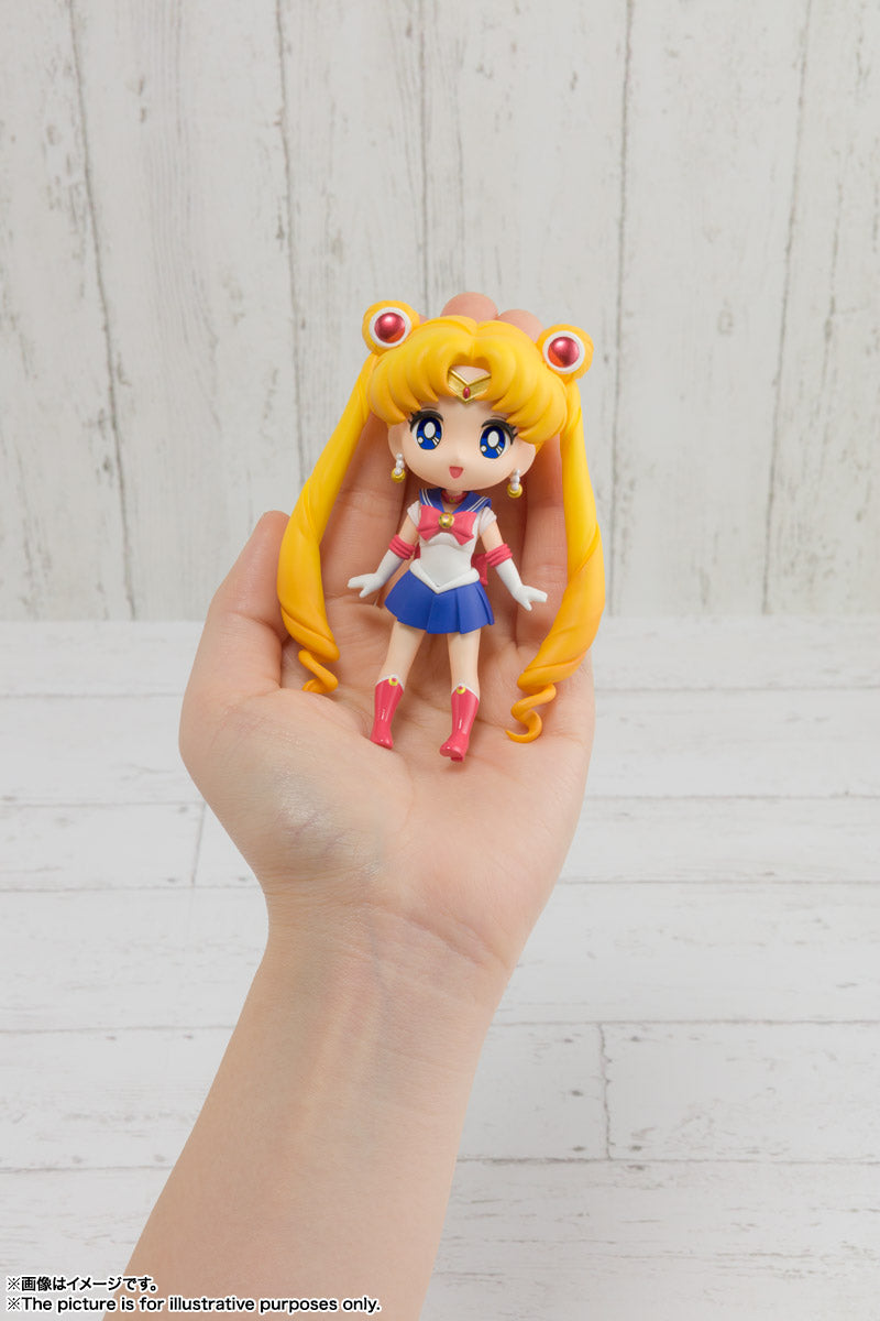 "Sailor Moon Figuarts mini, Bandai Spirits, Release Date: 23. Nov 2019, Dimensions: 90 mm, Material: ABSPVC, Nippon Figures"