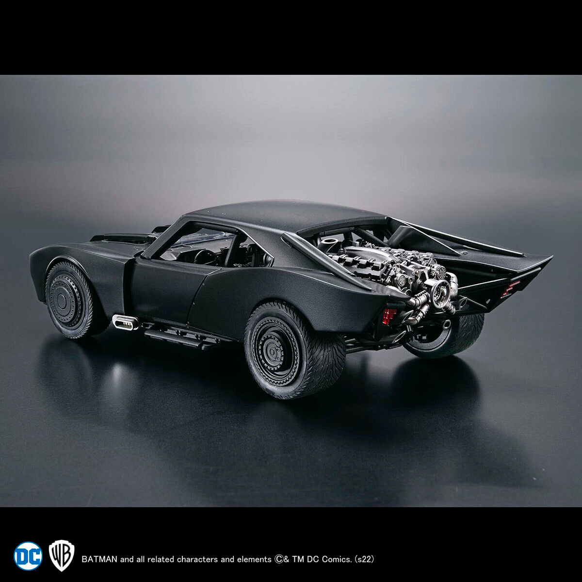 Batman - 1/35 Scale Batmobile (The Batman Ver.) - Model Kit, Franchise: Batman, Brand: Bandai, Release Date: 2022-03-19, Type: Model Kit, Nippon Figures