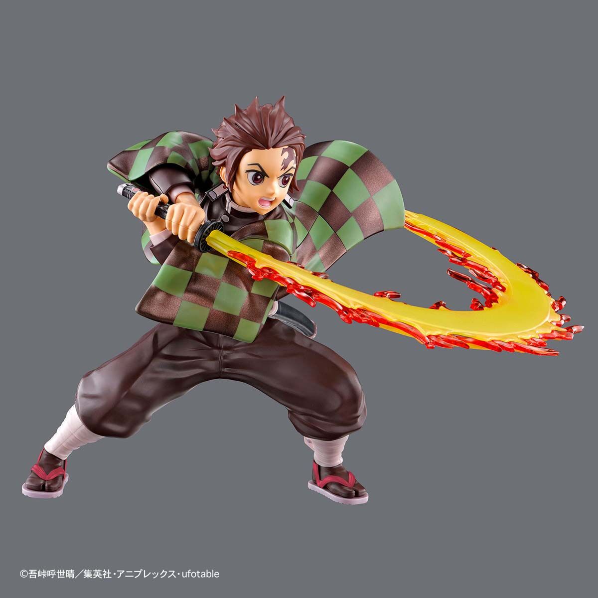 Demon Slayer - Kamado Tanjiro (Hinokami Kagura) - Kimetsu no Yaiba Model Kit (Bandai), Includes Hinokami Kagura effect and accessories, Nippon Figures