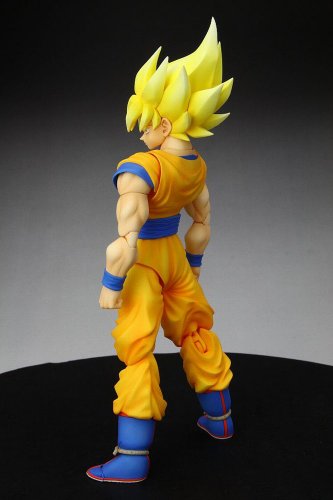 Dragon Ball Kai - Son Goku SSJ - S.H.Figuarts (Bandai), Franchise: Dragon Ball Kai, Brand: Bandai, Release Date: 22. May 2015, Type: General, Dimensions: H=140 mm (5.46 in), Material: ABS, PVC, Store Name: Nippon Figures