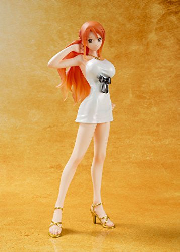 One Piece Film Gold - Nami - Figuarts ZERO - -One Piece Film Gold Ver.- (Bandai), Franchise: One Piece Film Gold, Brand: Bandai, Release Date: 22. Sep 2016, Dimensions: H=150 mm (5.85 in), Material: ABS, PVC, Store Name: Nippon Figures