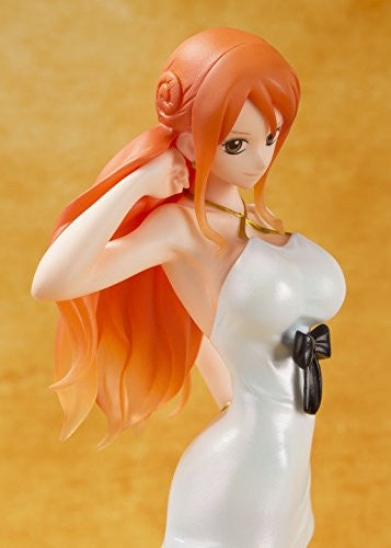 One Piece Film Gold - Nami - Figuarts ZERO - -One Piece Film Gold Ver.- (Bandai), Franchise: One Piece Film Gold, Brand: Bandai, Release Date: 22. Sep 2016, Dimensions: H=150 mm (5.85 in), Material: ABS, PVC, Store Name: Nippon Figures