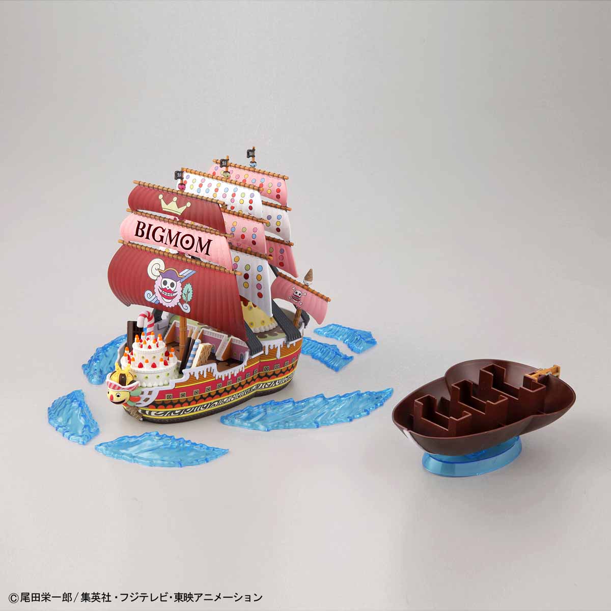 One Piece - Queen Mama Chanter - Grand Ship Collection Model Kit, Wave effect x1 set, molded parts x4, stickers x1, marking stickers x1, instruction manual x1, Nippon Figures