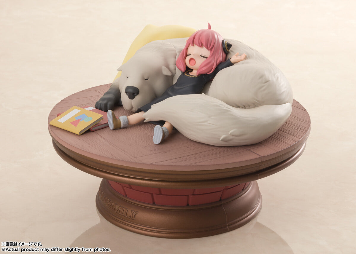 Spy × Family - Anya Forger - Bond Forger - Figuarts ZERO - Mission Complete!, Franchise: Spy × Family, Brand: Bandai Spirits, Release Date: 26. May 2023, Type: General, Dimensions: H=100mm (3.9in), Nippon Figures