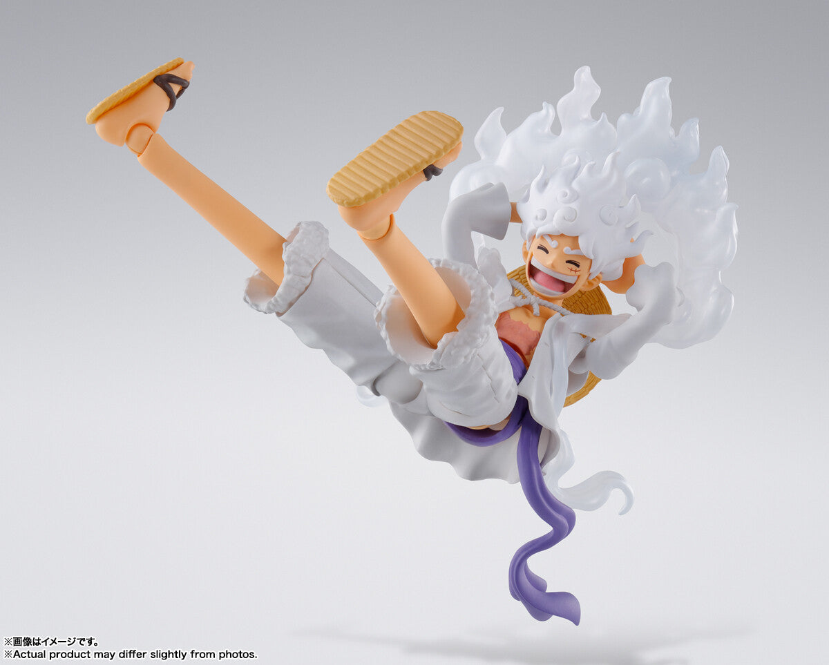 One Piece - Monkey D. Luffy - S.H.Figuarts - Gear 5 (Bandai Spirits), Action figure with H=155mm (6.05in) dimensions, Nippon Figures