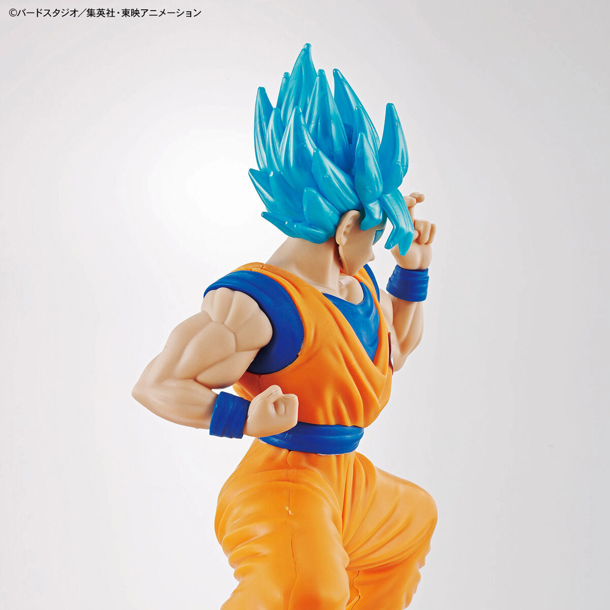 Dragon Ball - Super Saiyan God Son Goku - Entry Grade Model Kit (Bandai), Perfect for beginners with impressive muscle sculpting and color-separated eyes, Nippon Figures