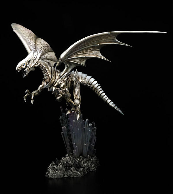Yu-Gi-Oh! -Duel Monsters - Artwork Series Blue Eyes White Dragon, Franchise: Yu-Gi-Oh! Duel Monsters, Brand: Good Smile Company, Release Date: 15. Sep 2011, Type: General, Dimensions: 450 mm, Material: POLYSTONE, Nippon Figures