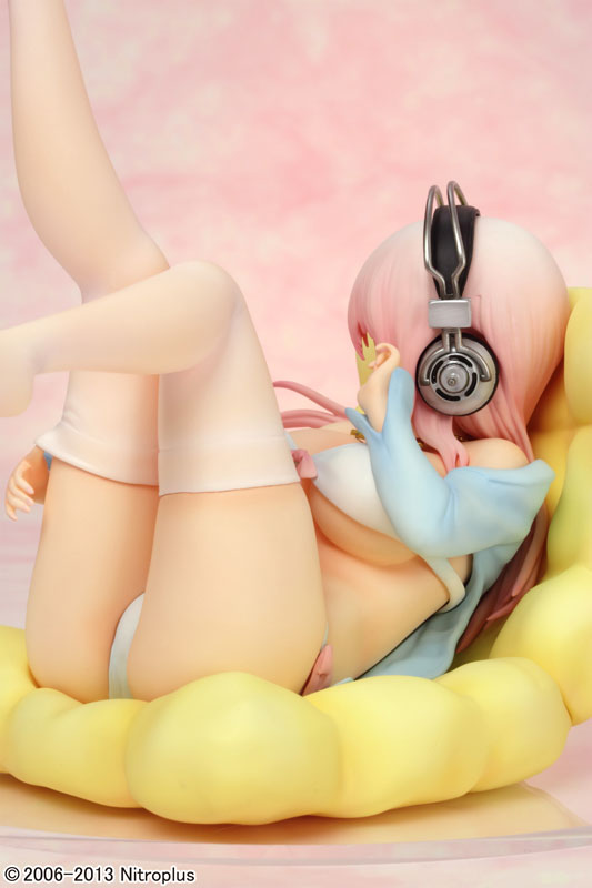 Nitro Super Sonic - Sonico - Voice Collection - 1/7 - Bikini & Sofa ver. (Griffon Enterprises), Franchise: Nitro Super Sonic, Brand: Griffon Enterprises, Release Date: 29. Nov 2013, Type: General, Dimensions: H=150 mm (5.85 in), Scale: 1/7, Material: PVC, Store Name: Nippon Figures