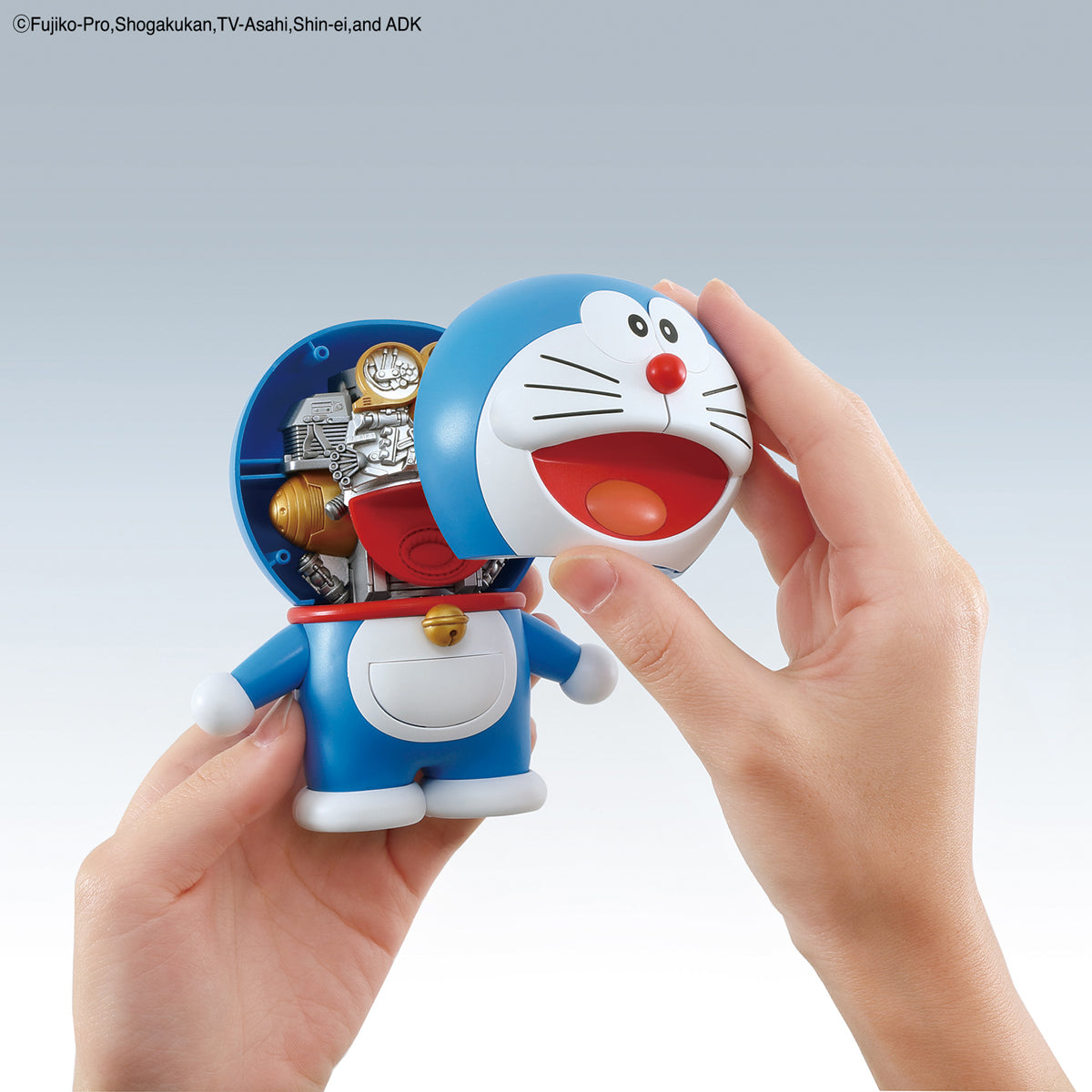 Doraemon - Figure-rise Mechanics Model Kit, Build Doraemon with Take-copter and Ultra Super Deluxe Computer, Bandai - Nippon Figures
