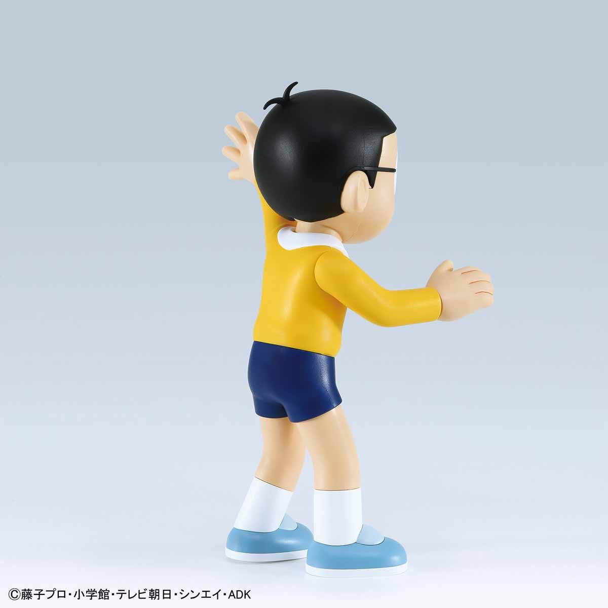 Doraemon - Time Machine - Figure-rise Mechanics Model Kit (Bandai), Doraemon's secret tool, the Time Machine with detailed internal mechanics, Nobita included, Bandai - Nippon Figures