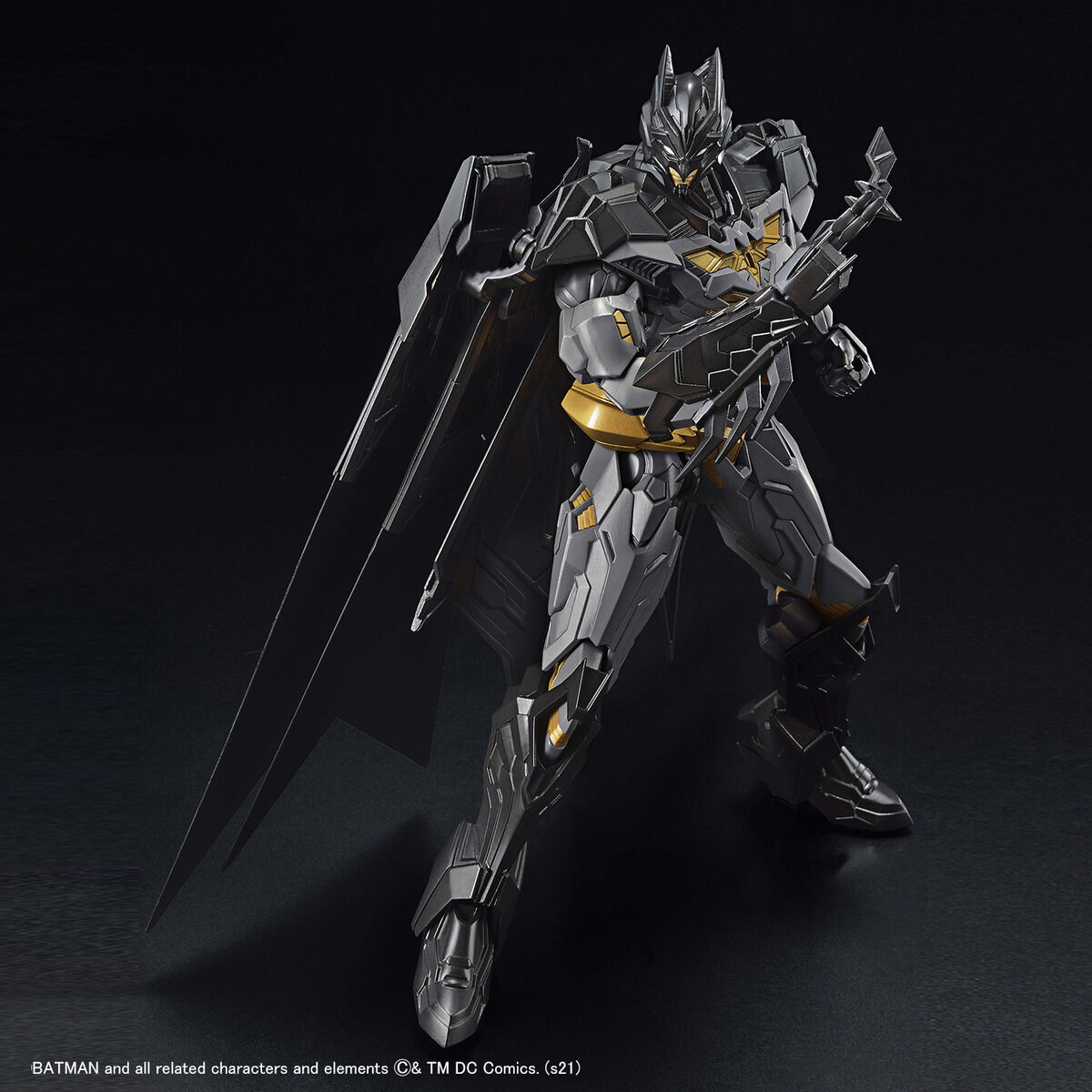 Batman: Dark Knight - Batman - Figure-rise Standard Amplified (Bandai), DC hero Batman model kit with movable joints and removable Batarang, Nippon Figures