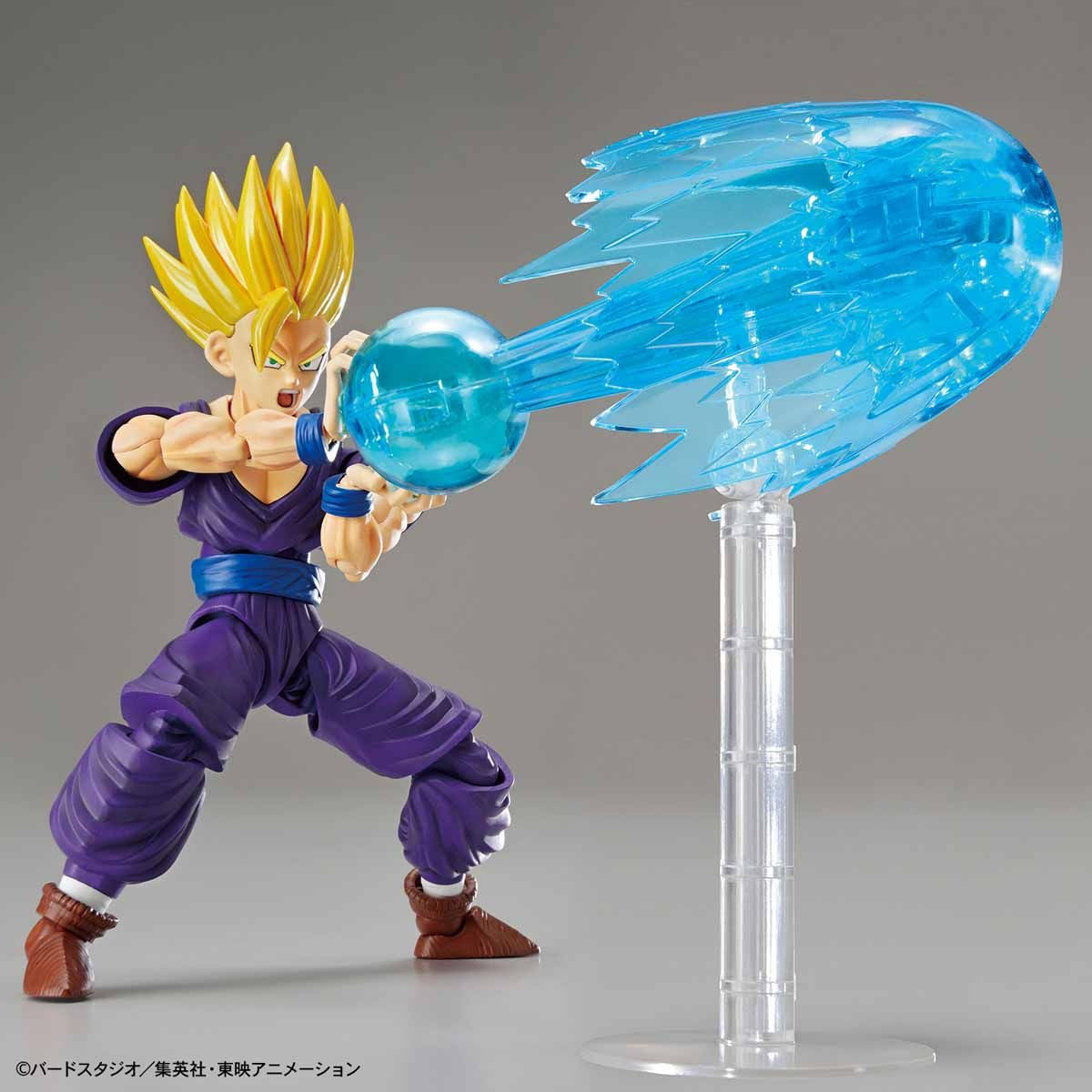 Dragon Ball - Super Saiyan 2 Son Goku - Figure-rise Standard Model Kit, Includes effect parts for charging and releasing the Kamehameha wave, by Bandai, from Nippon Figures.