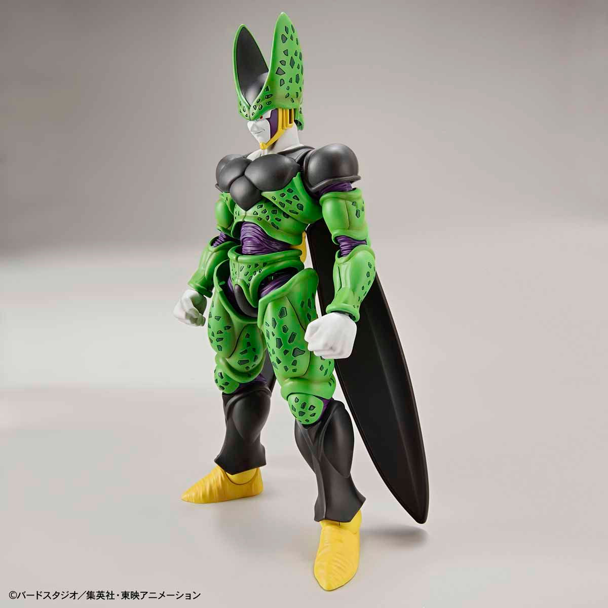 Dragon Ball - Perfect Cell - Figure-rise Standard Model Kit (Bandai), Includes 2 facial expression parts, 4 hand parts, 2 special attack effect parts, 1 base for the special attack effects, and 1 foil sticker sheet. Released on 2020-01-18. Sold by Nippon Figures.