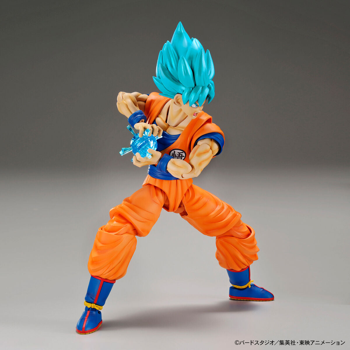 Dragon Ball - Super Saiyan God Son Goku - Figure-rise Standard Model Kit, Comes with two types of facial expression parts: "normal" and "shouting". Includes two types of effect parts: "Kamehameha (charge)" and "Kamehameha (release)". Store Name: Nippon Figures
