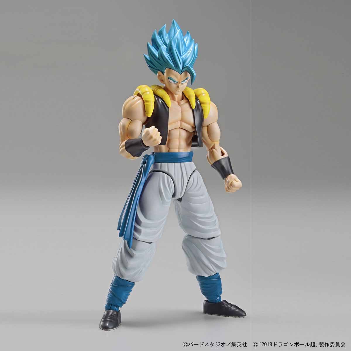 Dragon Ball - Super Saiyan God Gogeta - Figure-rise Standard Model Kit (Bandai), Includes 4 special attack effect parts and black-haired head parts, Nippon Figures