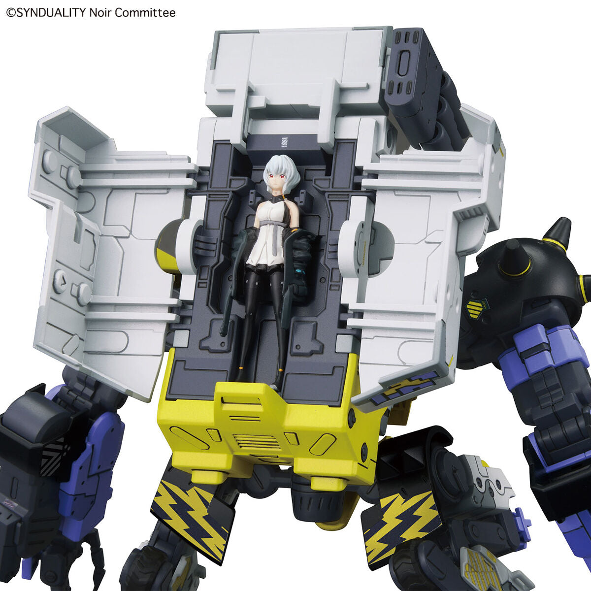 Synduality: Noir - Daisy Ogre - HG Model Kit (Bandai), SF project exploring "missed connections" between humans and AI, featuring unique mecha "Daisy Ogre" piloted by Kanata, with detailed cockpit and coffin, figures of Kanata and Noir included, long chain parts for saw chain firing mode, leg transformation parts, display base, marking stickers, released on 2023-07-08, from Nippon Figures