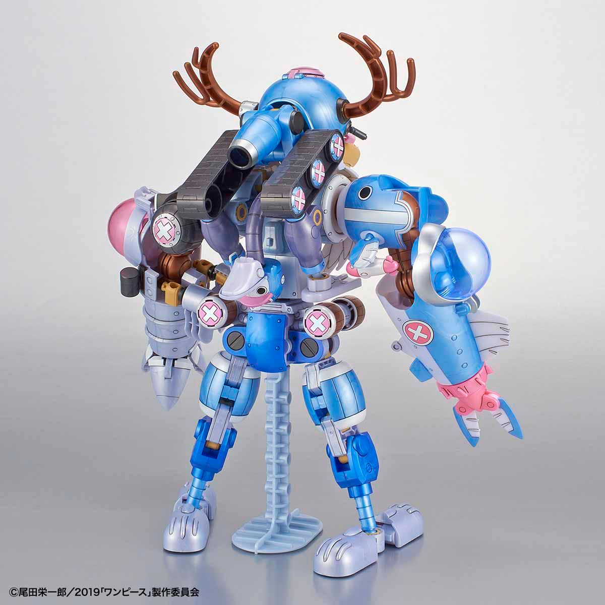 One Piece - 20th Anniversary Special 「ONE PIECE STAMPEDE」 - Chopper Robo Model Kit Set, Includes 5 Chopper Robo models in unique color variation, Giant Chopper Robo stand parts included, Bandai - Nippon Figures