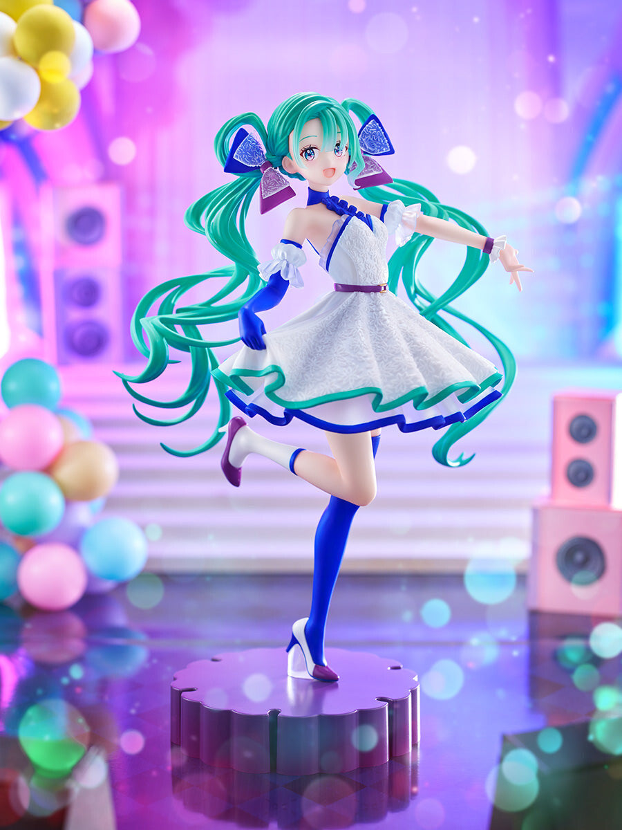 Vocaloid - Hatsune Miku - Tenitol - Tenitol Neo Tokyo Series - Idol (FuRyu), Franchise: Vocaloid, Brand: FuRyu, Release Date: 31. Jul 2024, Dimensions: H=220mm (8.58in), Store Name: Nippon Figures