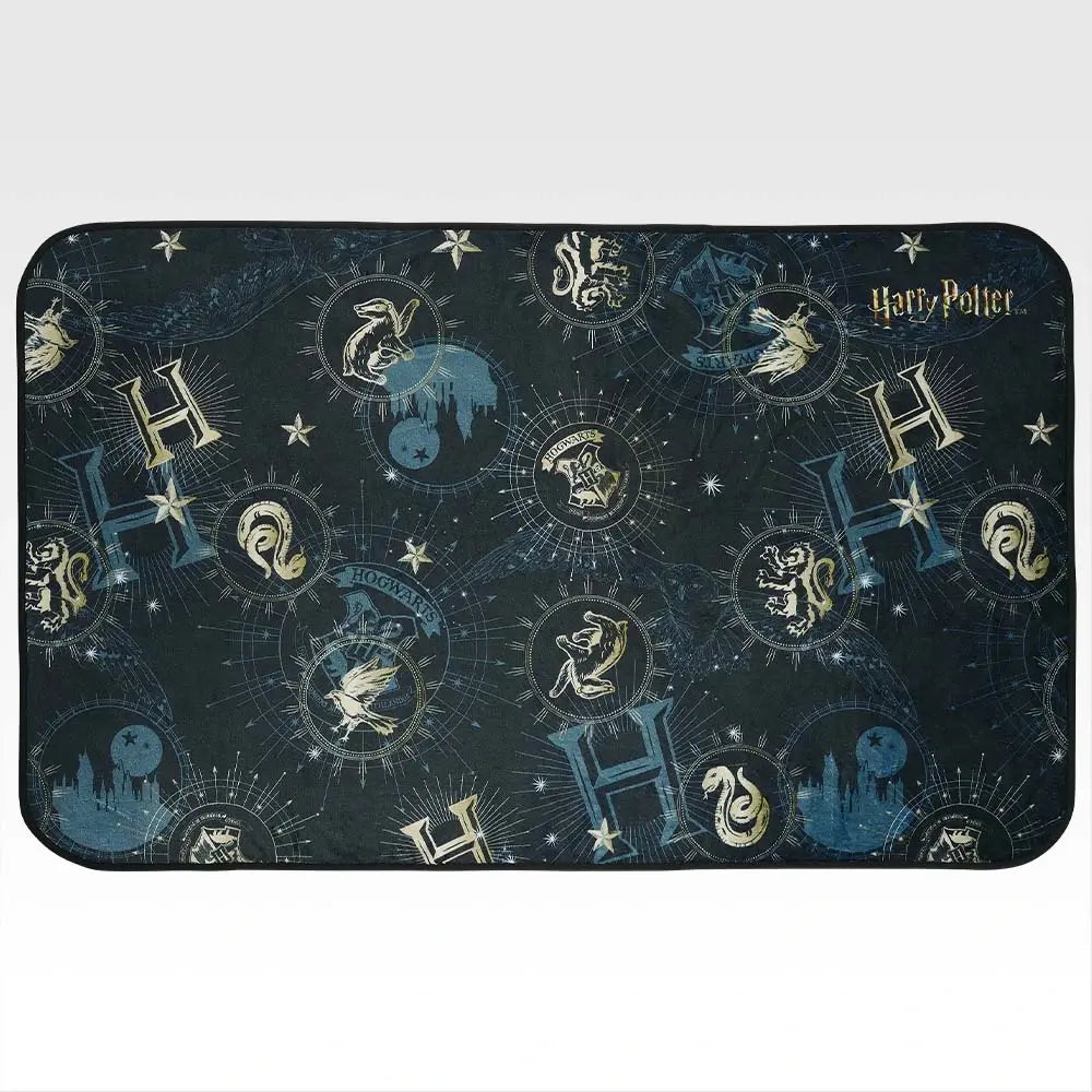 Harry Potter - Hogwarts (Cloak Blanket) - Ichiban Kuji - Magical Holiday - A Prize (Bandai Spirits)