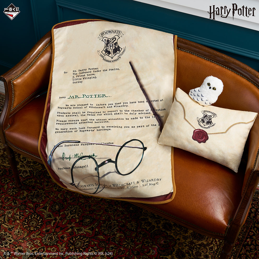 Harry Potter - School Admission Letter Blanket & Envelope Cushion Set - Ichiban Kuji - WIZARDING WORLD Series 2 - Last One Prize (Bandai Spirits) Product Image