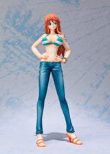 One Piece - Nami - Figuarts ZERO - The New World (Bandai), Franchise: One Piece, Brand: Bandai, Release Date: 31. Oct 2012, Dimensions: H=140 mm (5.46 in), Material: ABS, PVC, Store Name: Nippon Figures