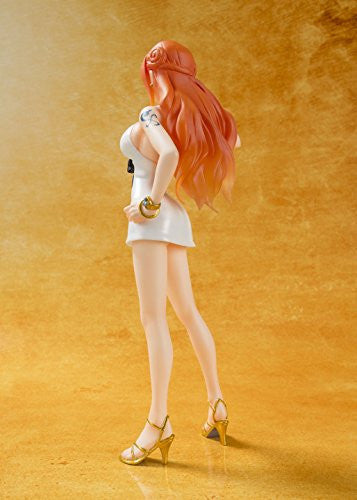 One Piece Film Gold - Nami - Figuarts ZERO - -One Piece Film Gold Ver.- (Bandai), Franchise: One Piece Film Gold, Brand: Bandai, Release Date: 22. Sep 2016, Dimensions: H=150 mm (5.85 in), Material: ABS, PVC, Store Name: Nippon Figures