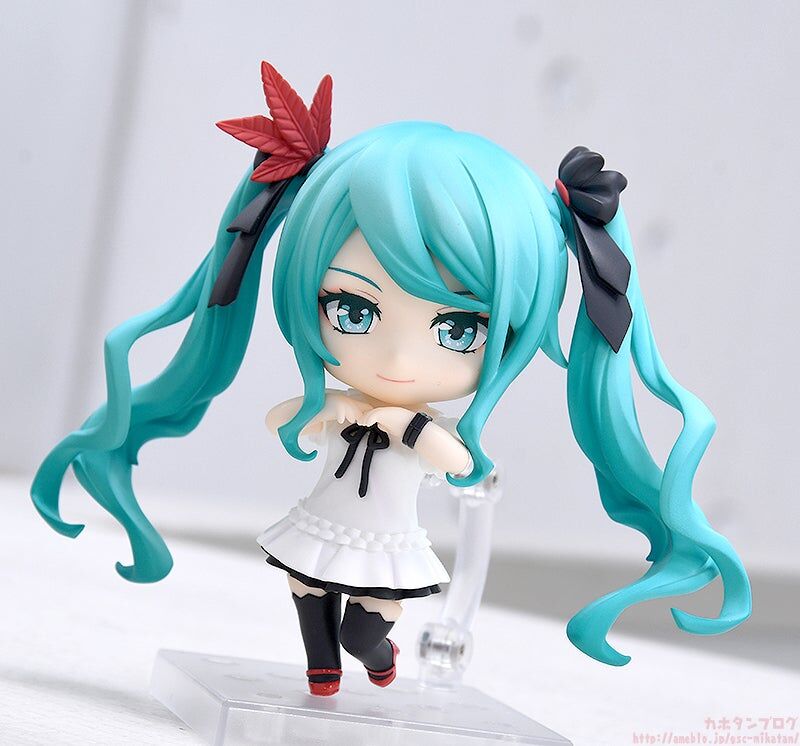 Vocaloid - Hatsune Miku - Nendoroid #2430 - World is Mine 2024 Ver., Franchise: Vocaloid, Brand: Good Smile Company, Release Date: 30. Sep 2024, Type: Nendoroid, Dimensions: H=100mm (3.9in), Nippon Figures