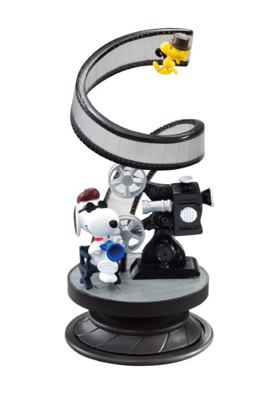Peanuts - Snoopy Spiral Diorama - Re-ment - Blind Box