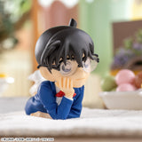 Detective Conan - Edogawa Conan - Premium Chokonose Figure (SEGA), featuring Conan in a cute, reclining pose with his chin resting on his hands, part of SEGA's Premium Chokonose lineup, dimensions approx. 4×6cm, release date 10.June 2024, available at Nippon Figures.