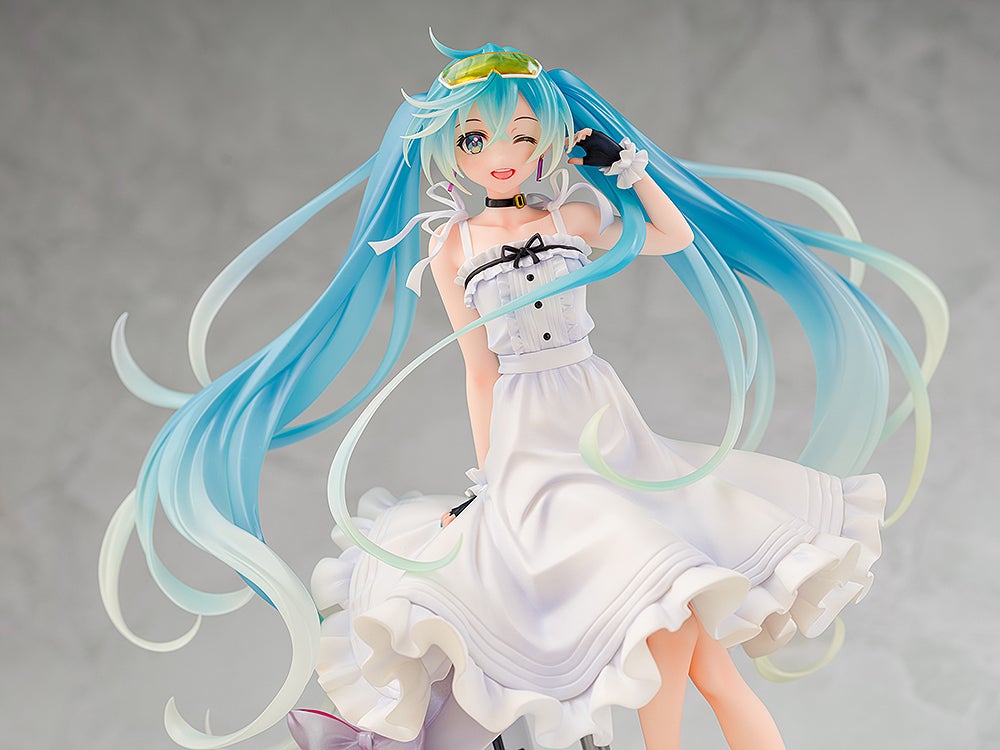 Hatsune Miku GT Project - Hatsune Miku - 1/7 - Racing Miku 2021: Vacation Style Ver. (Wonderful Works)