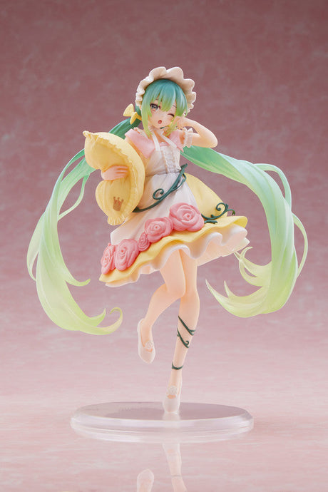 Piapro Characters - Hatsune Miku Wonderland Figure - Sleeping Beauty (Taito), Franchise: Piapro Characters, Brand: Taito, Release Date: 05. Sep 2022, Type: Prize, Dimensions: H=180mm (7.02in), Store Name: Nippon Figures.